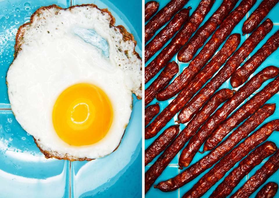 Lucas Zarebinski photography - Egg / Sausage